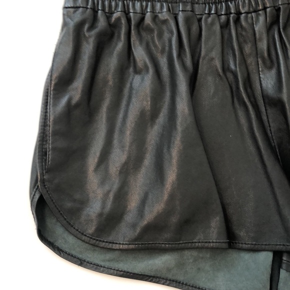 Haute Hippie Leather Shorts XS - Picture 3 of 5